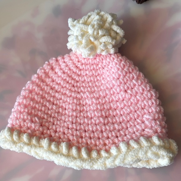 NWOT Set of 2 kids Handmade Hats - Flower and Winter Beanie - Picture 3 of 4